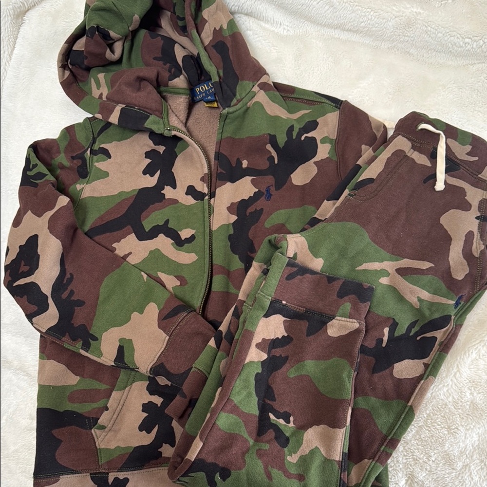 Ralph Lauren polo camo sweatsuit